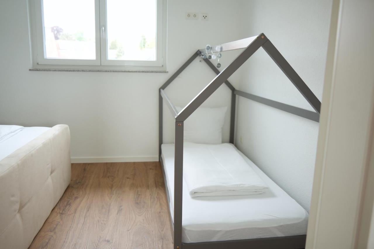 Exklusive Neubauwohnung Mit Wundervoller Aussicht Naehe Europapark Und Rulantica Burgheim Exterior photo